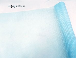 부직포  엠보도트 하늘색 국산 (포장지 선물 포장 diy  생일 리본 공예)
